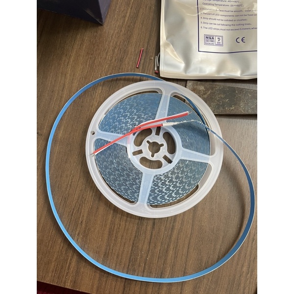 Led 2835 12V led dán thanh nhôm trang trí loại 10m/cuộn