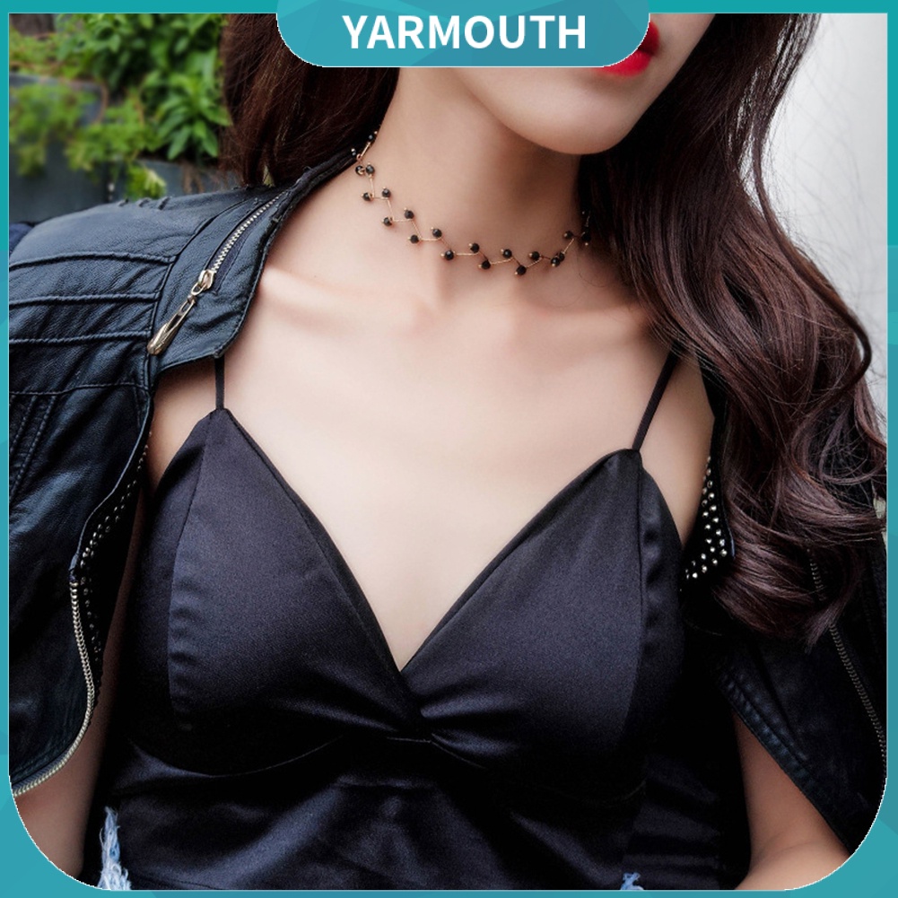 Vòng cổ choker đính hạt đá đen thời trang