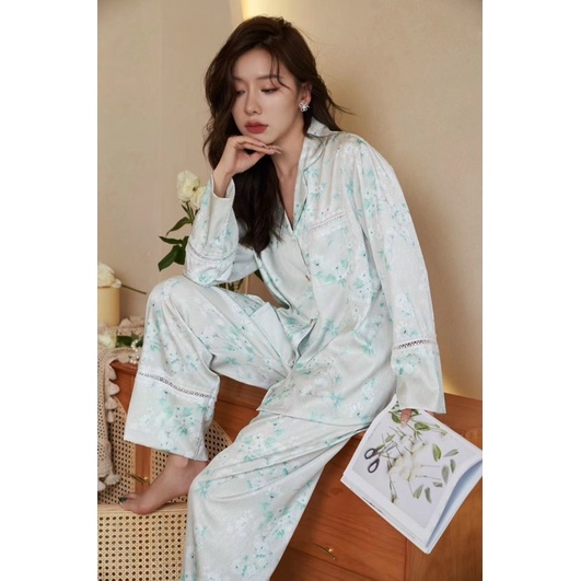 Bộ pyjama mặc nhà Quần dài tay dài hoa viền ren cao cấp