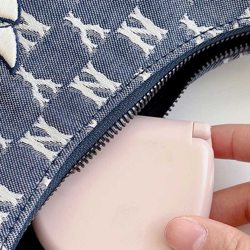 1 bộ nút pin đóng hộp hộp may gia đình xách tay du lịch mini may bộ kéo tay áo hộp chỉ