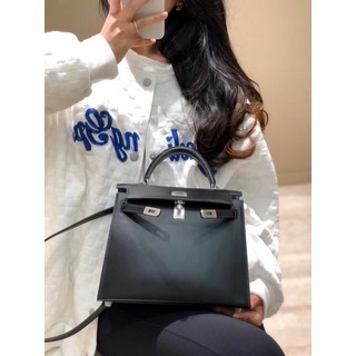 Túi size 21 và 25 da swift màu đen tag bạc siêu hot