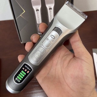 tông đơ cắt tóc