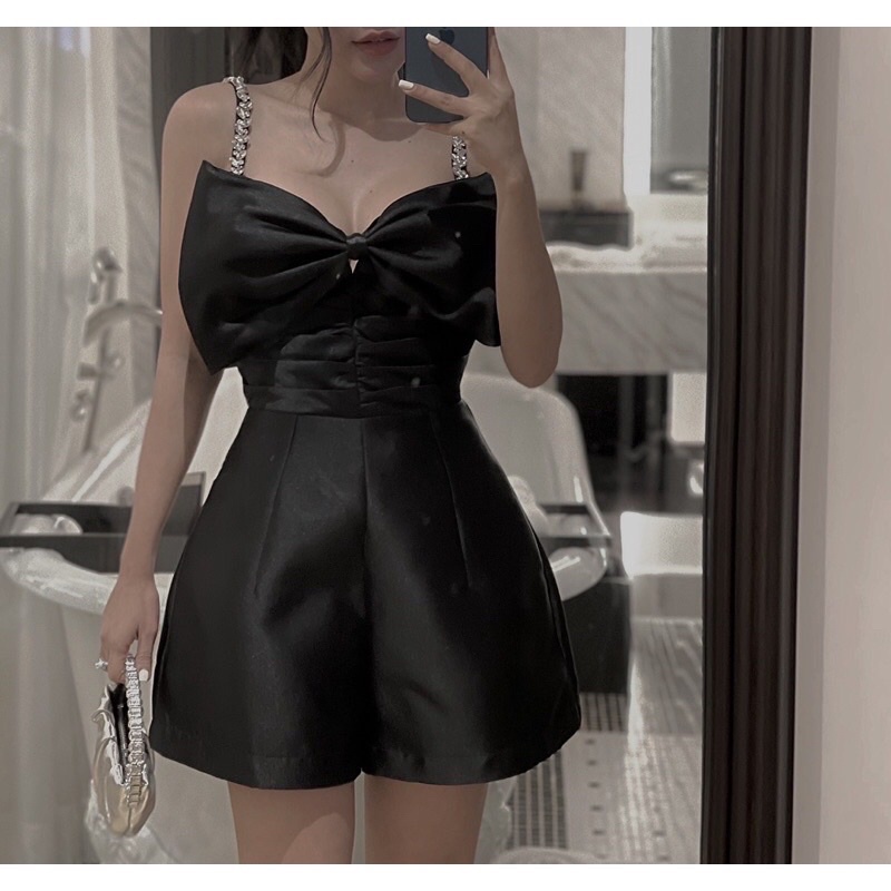 jumpsuit chất liệu tapta phối nơ đính đá 351