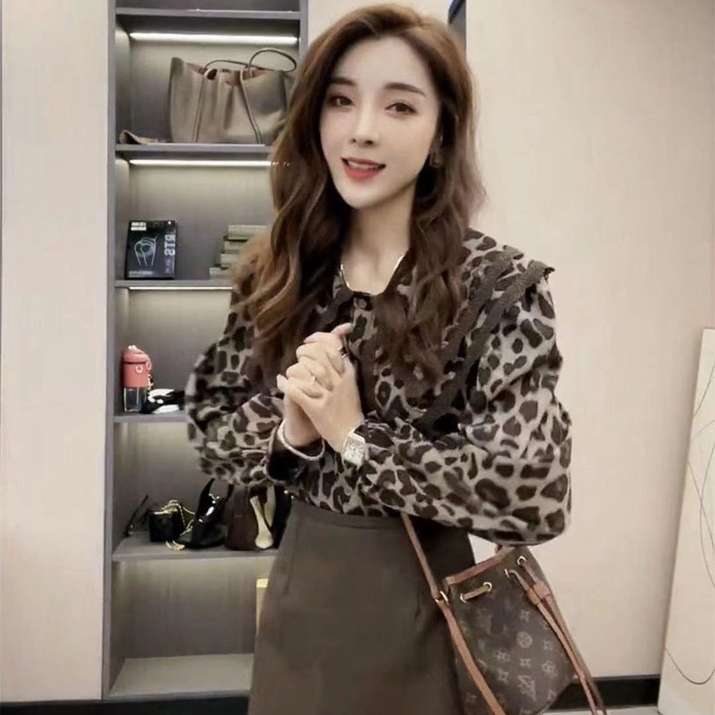 [Giao Ngay] Áo Sơ Mi Dài Tay Hai Lớp Cổ Búp Bê In Họa Tiết Da Báo Lót Lông Cừu Dáng Rộng Phong Cách Phương Tây Thời Trang Thu Đông Mới Dành Cho Nữ