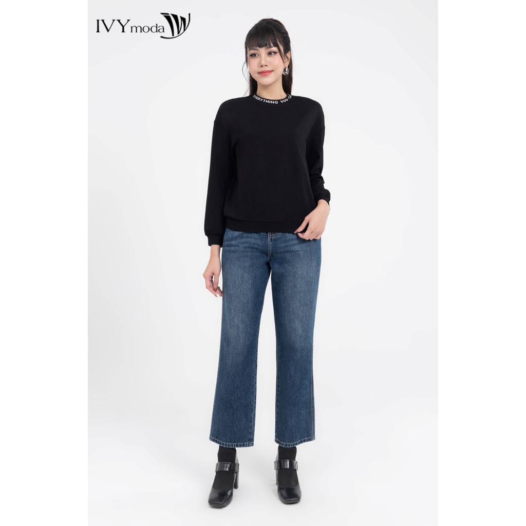 Áo nỉ nữ cổ tròn thêu chữ IVY moda MS 58M8022
