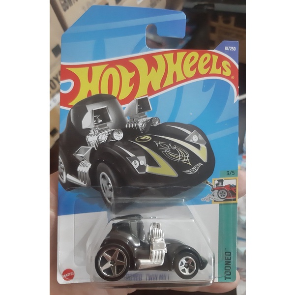 Xe mô hình Hot Wheels Tooned Twin Mill