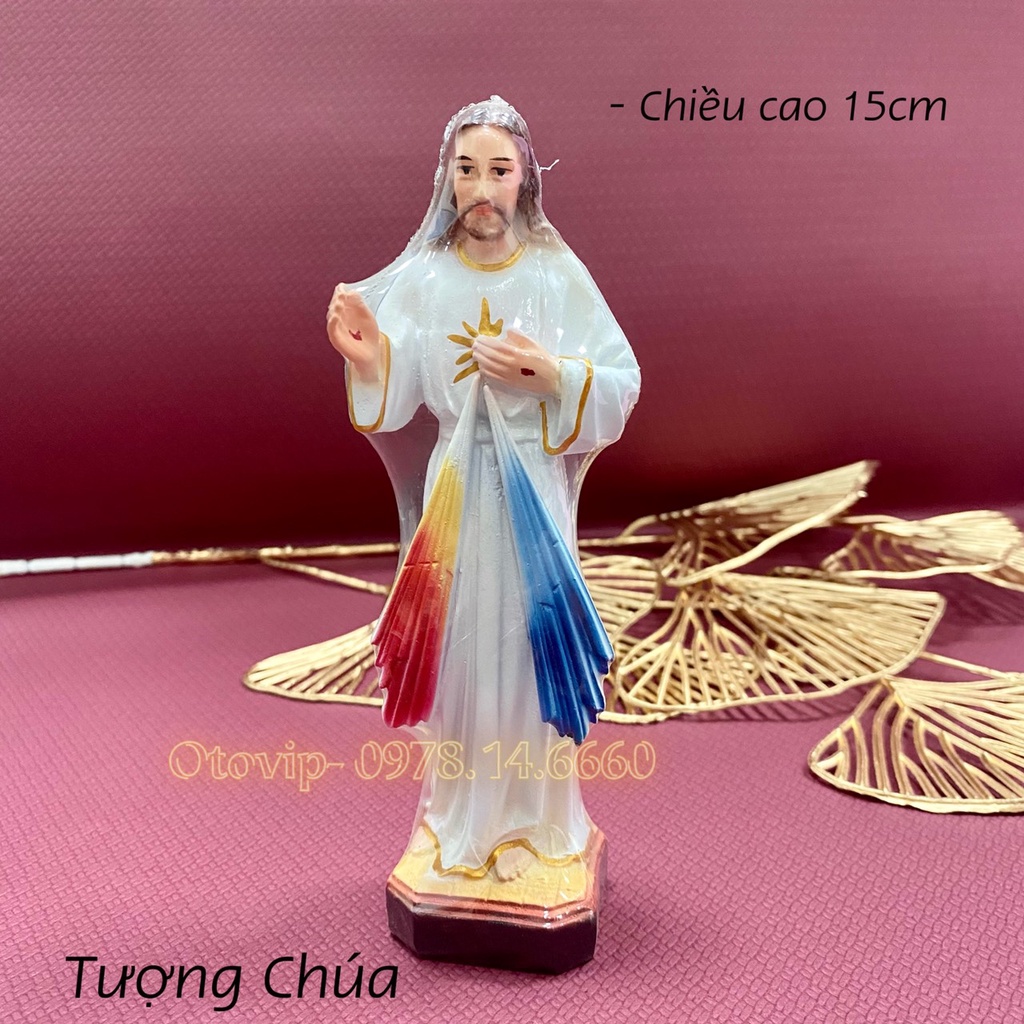 Tượng công giáo để xe ô tô, trang trí taplo xe hơi mang ý nghĩa bình an, may mắn Otovip