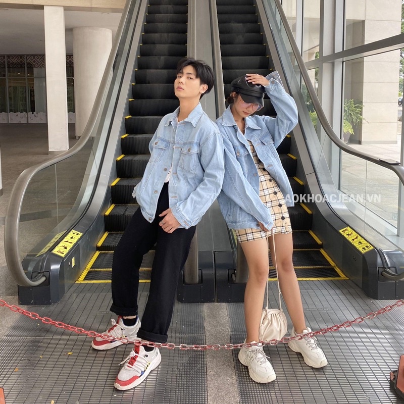 Áo khoác jean Denim cặp đôi Xanh Nhạt form rộng nam nữ phong cách Ulzzang Hàn Quốc