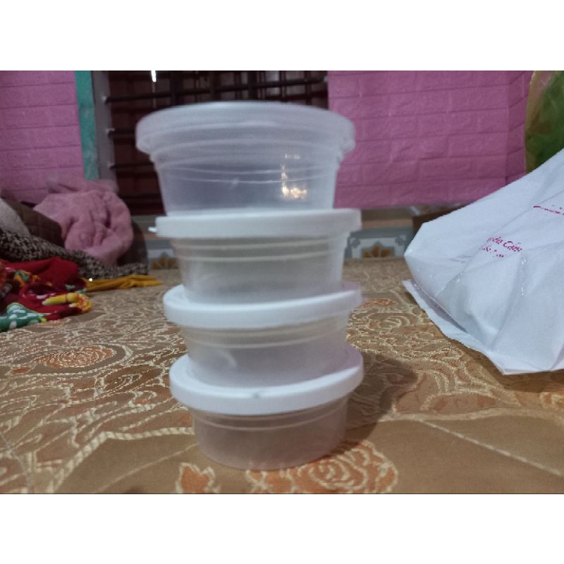 hộp đựng slime
