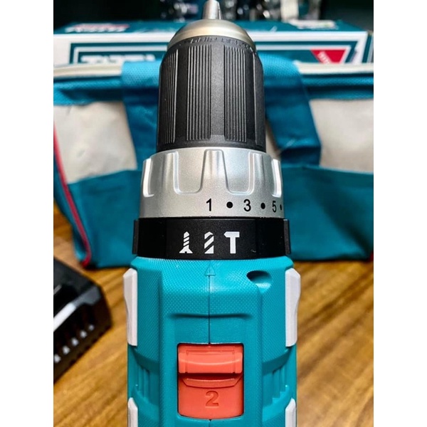 TOTAL Máy khoan búa dùng pin không chổi than TIDLI20608