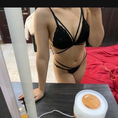 Bộ đồ lót nữ màu đen ALA BRALETTE có dây ôm eo đệm mỏng không gọng thoải mái