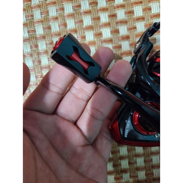 Máy câu lure cối nông size 1000, cối kim loại và tay quay kim loại