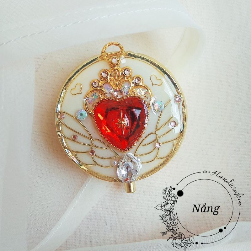 Hộp gương móc khoá jewel box redheart