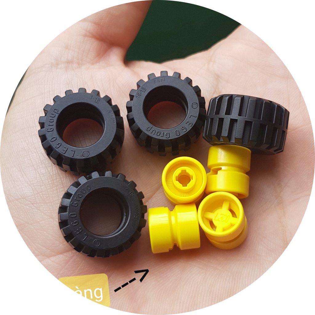 LEGO Bánh Xe Ô tô Với Lốp Đen 24 x12R và Vành 11x12 Màu Vàng