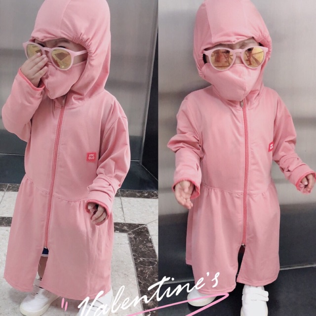 Rập may áo chống nắng toàn thân cho bé