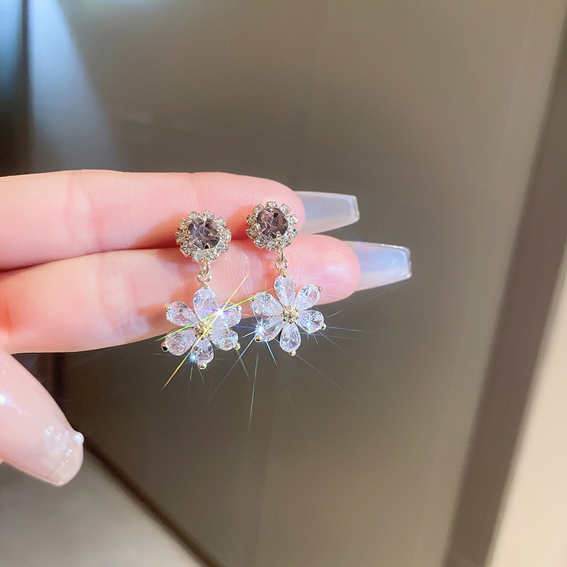 Bông Tai Hình Tròn Đính Đá Zircon Phong Cách Hàn Quốc Sang Trọng Thời Trang Cao Cấp