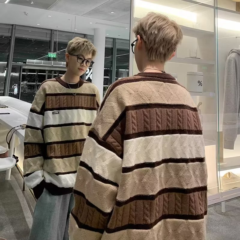 Áo Sweater Dệt Kim Dày Dáng Rộng Cổ Tròn Họa Tiết Kẻ Sọc Màu Xanh Lá Thời Trang Thu Đông Cho Nam