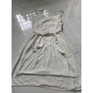 Thanh lý đầm voan trắng