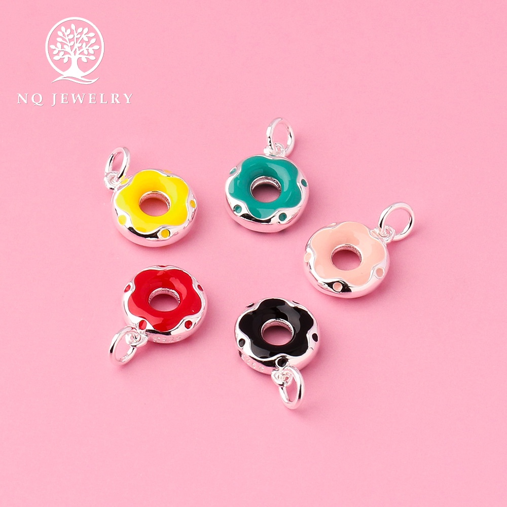Charm bạc treo hình bánh donut - NQ Jewelry
