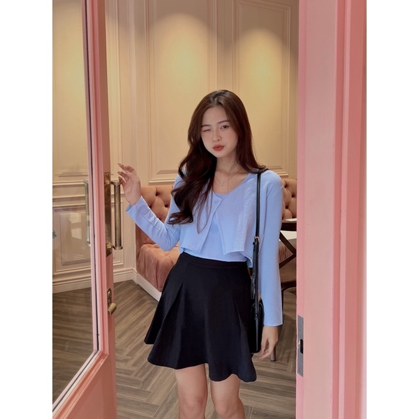 Set áo croptop 2 dây kèm cardigan chất đũi xốp mềm mại - Grace Set by Purple U Studio
