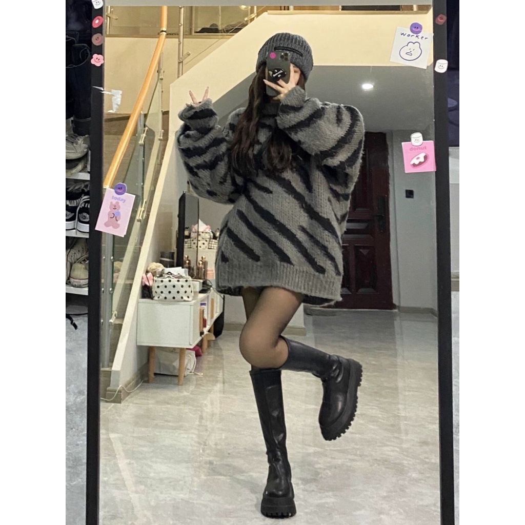 Áo Sweater Dày Dặn Dáng Rộng Mềm Mại In Họa Tiết Ngựa Vằn Kiểu Retro Nhật Bản Thời Trang Mùa Đông Cho Nữ