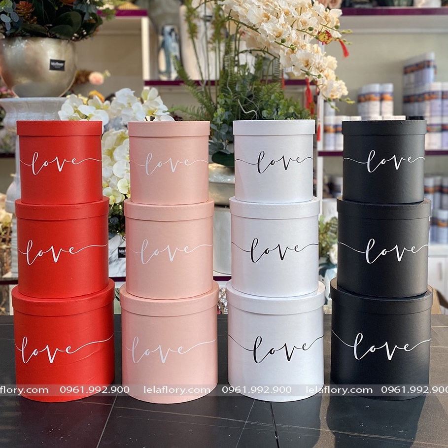 Bộ 3 chiếc hộp trụ tròn chữ Love dùng để cắm hoa tươi, hoa sáp - THH0100