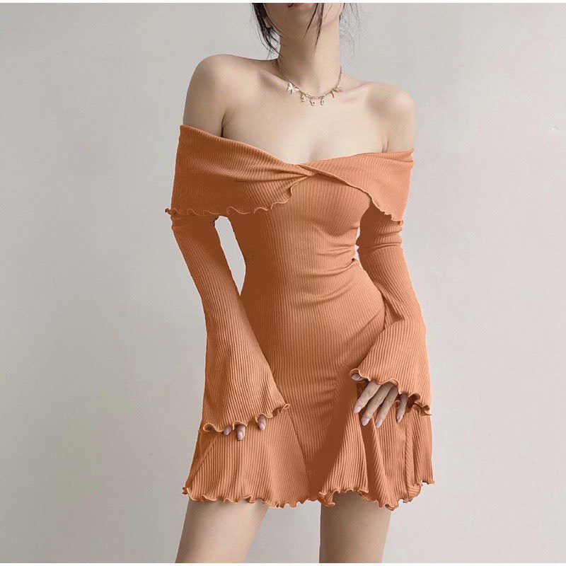 đầm body xòe tay loe cuốn viền gấp v cổ xinh cực hot chất gân