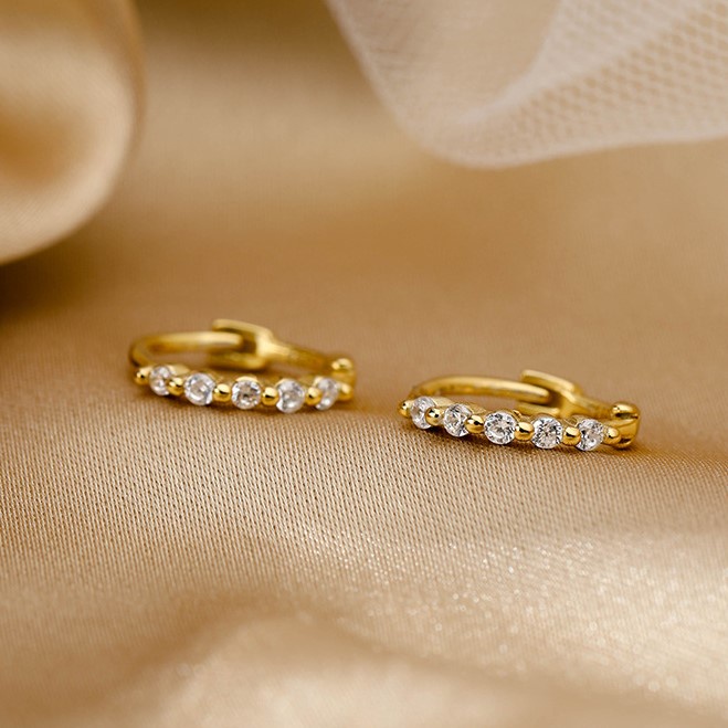 Khuyên Tai Đính Kim Cương Màu Vàng Thời Trang Hàn Quốc Chất Lượng Cao