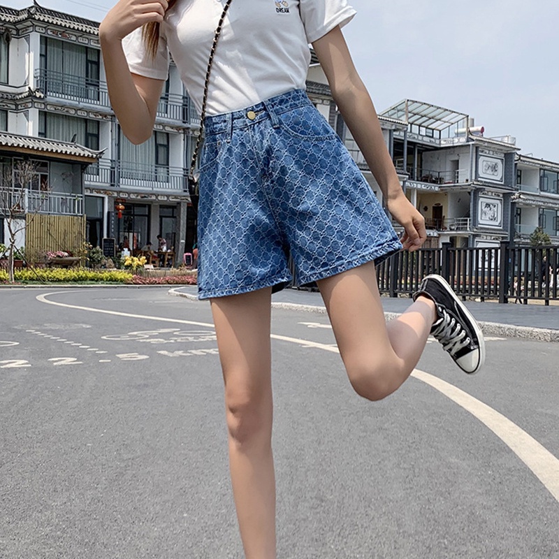 IELGY  IELGY Quần Short denim Lưng Cao Dáng Rộng In Họa Tiết Kiểu Hồng Kông retro Cá Tính Cho Nữ