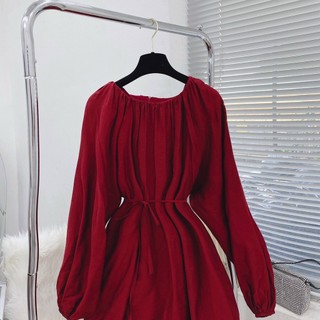 Đầm suông đỏ cổ tròn tay bồng thắt eo