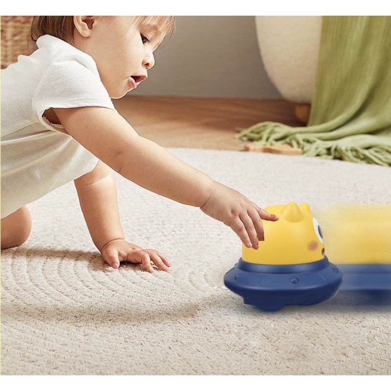 Đồ Chơi Xe Hình Thú Dĩa Bay Ấn Đầu Là Chạy Siêu Dễ Thương