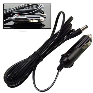 Tẩu sạc kết nối thiết bị massage trên oto