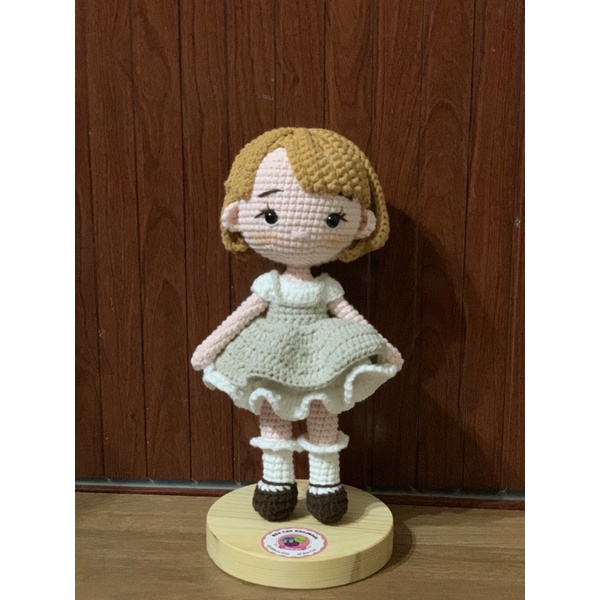 Cô bé quàng khăn đỏ