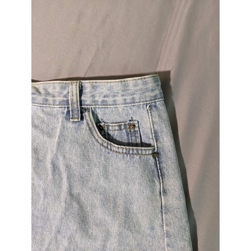 Pass Chân váy denim