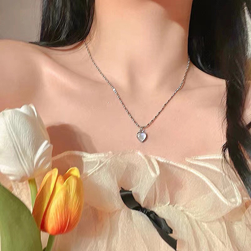 Vòng cổ Mặt Trái Tim Đính Đá Opal Thời Trang Hàn Quốc Cho Nữ