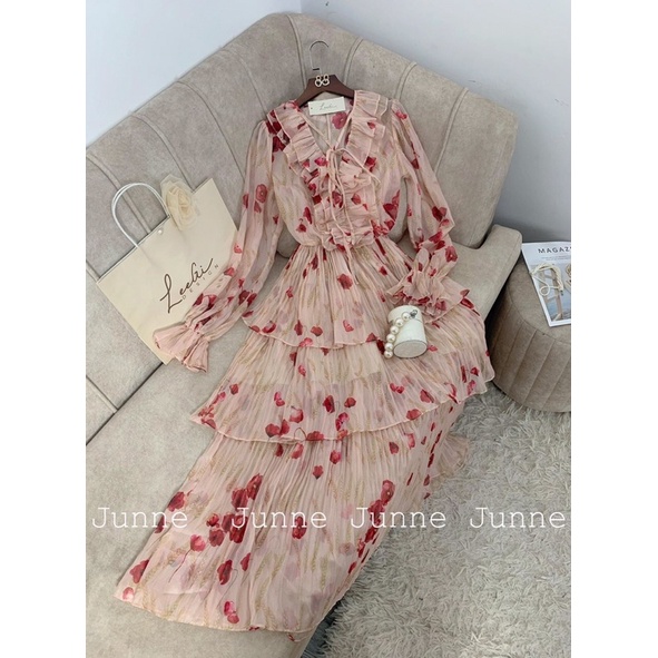 Váy voan hoa đỏ dập ly