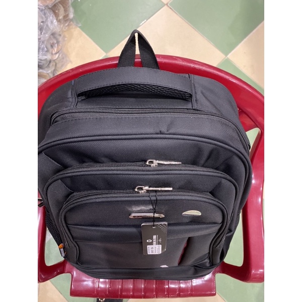 balo cao 40cm ngang 32cm nhiều ngăn.