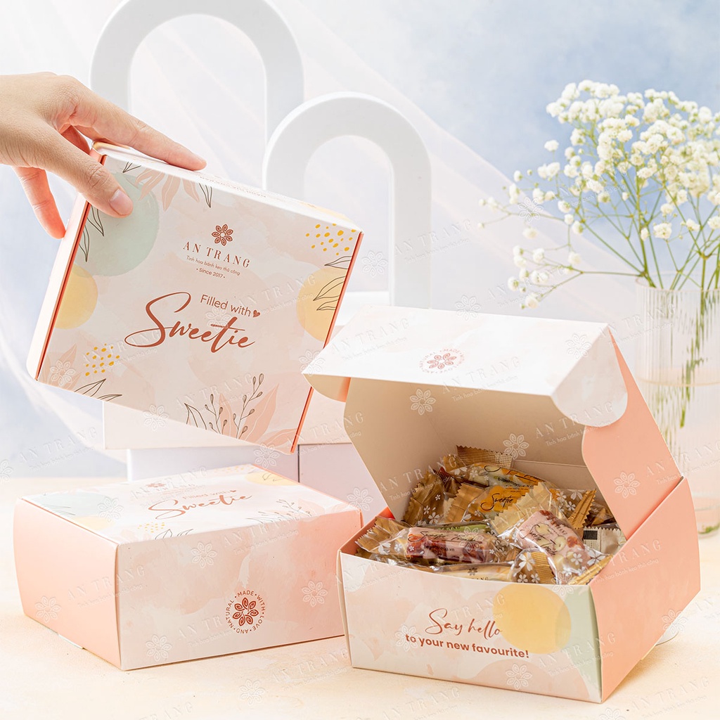 Hộp Quà Tặng | 𝑫𝒆𝒔𝒊𝒈𝒏.𝒃𝒚.𝑨𝒏𝑻𝒓𝒂𝒏𝒈 | Mẫu Sweetie Box • Fill with Love - Hộp Quà Tặng