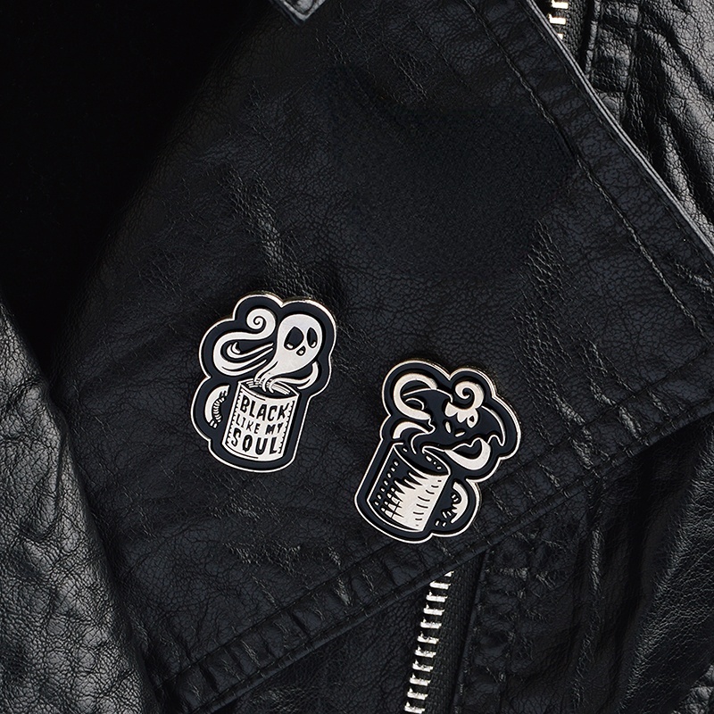 Huy Hiệu Cài Áo Hình Cốc Cà Phê / Cánh Dơi / Ma Quỷ Độc Đáo Thời Trang Cho Nam Và Nữ