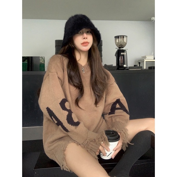 (Order) Áo len nữ dáng rộng cắt gấu tua rua phối chữ form thụng giấu quần hot ulzzang
