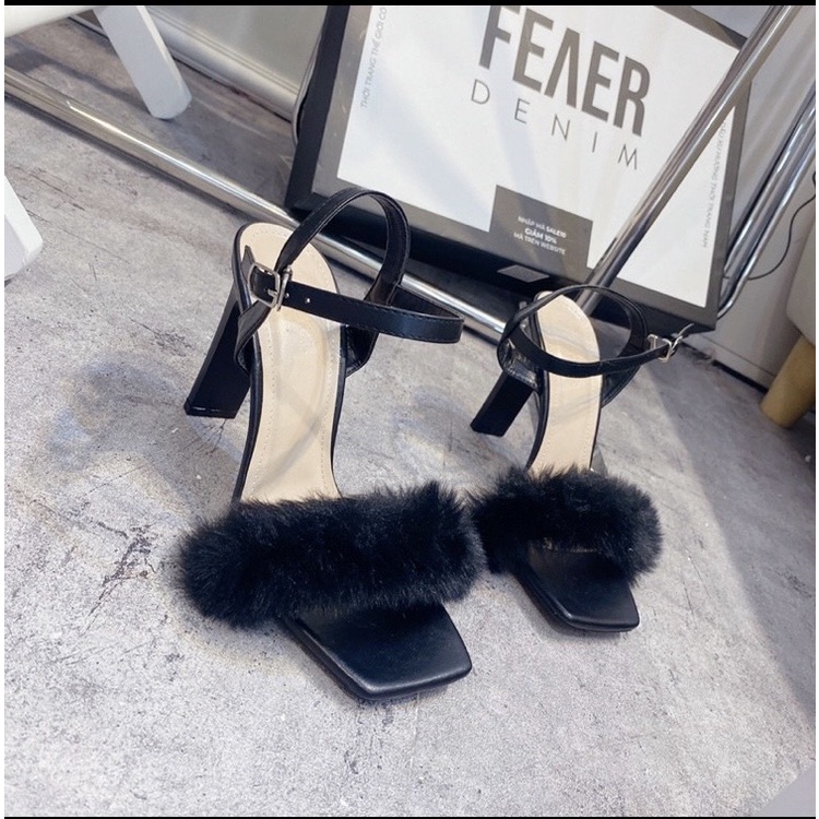 Giày Sandal nữ đế vuông bigsize quai gắn lông vũ gót nhọn 9 phân SD003