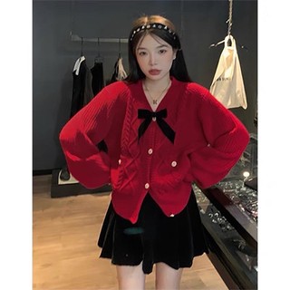Áo len đỏ noel dáng ngắn