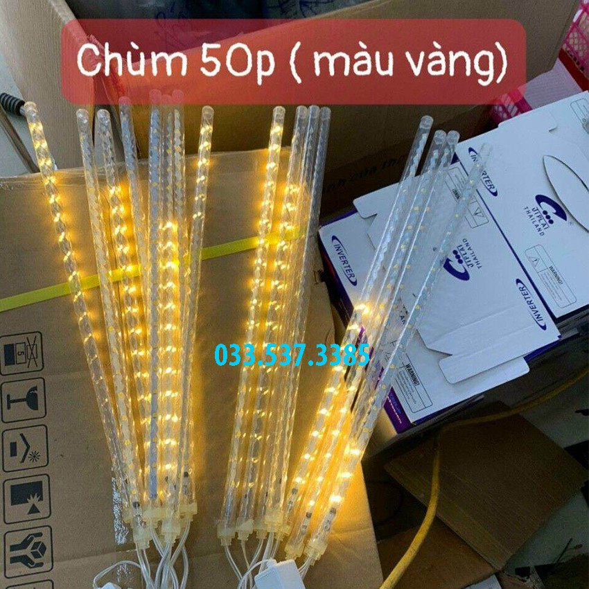 Đèn trang trí thả sao băng, đèn led chùm 8 thanh kích thước 50cm