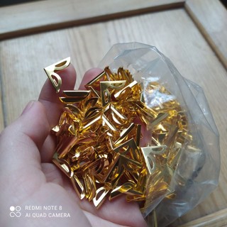 500 cái nẹp góc sổ p6