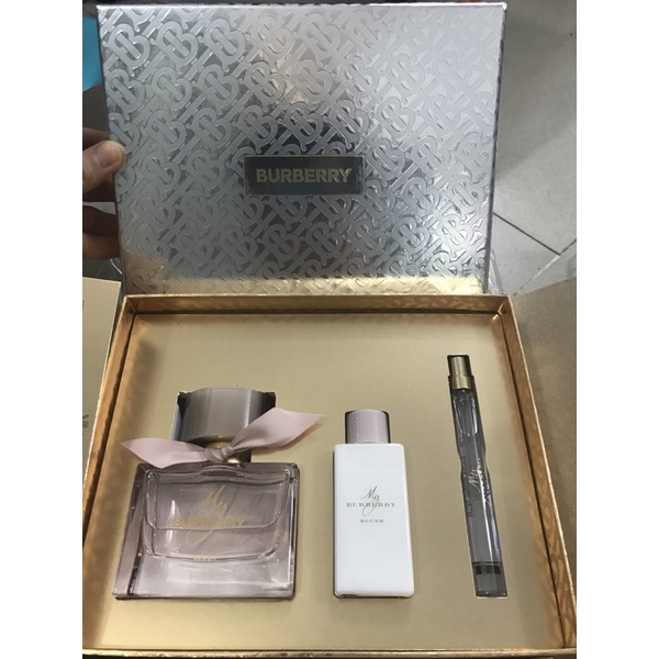 Nước hoa My Burberry Blush 90ml + 10ml + lotion 75ml