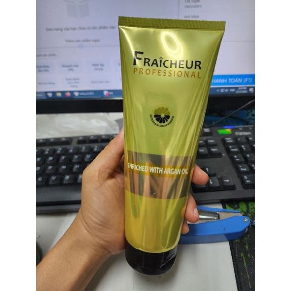 HẤP CHUYÊN SÂU PHỤC HỒI TÓC KHÔ VÀ HƯ TỔN FRAICHEUR MASK 500ml M1