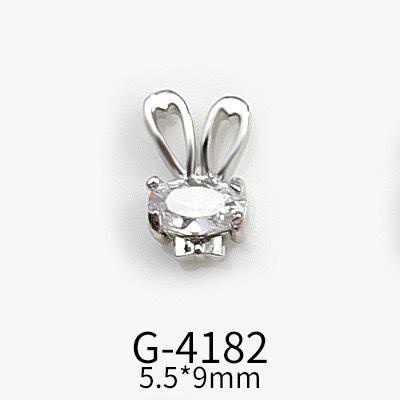 Charm nail thỏ đính đá cao cấp hot trend
