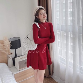ĐẦM CỔ LỌ XỎ NGÓN