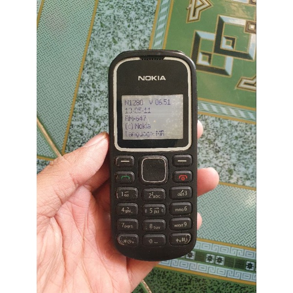 Điện thoại Nokia 1280 nguyên zin tặng kèm xác