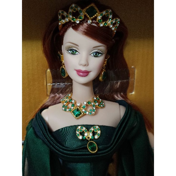 Búp bê barbie Empress of Emerards